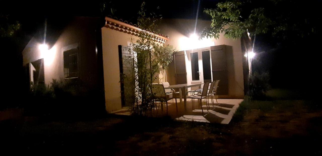 Les Lilas Des Chenes Piolenc Ngoại thất bức ảnh